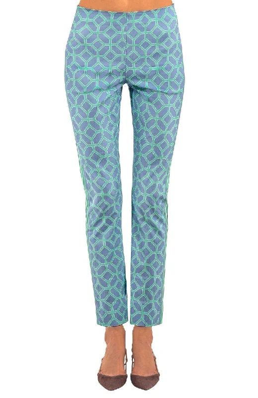 Gretchen Scott Gripeless Pull on Pant - Lucy In The Sky With Diamonds - Periwinkle