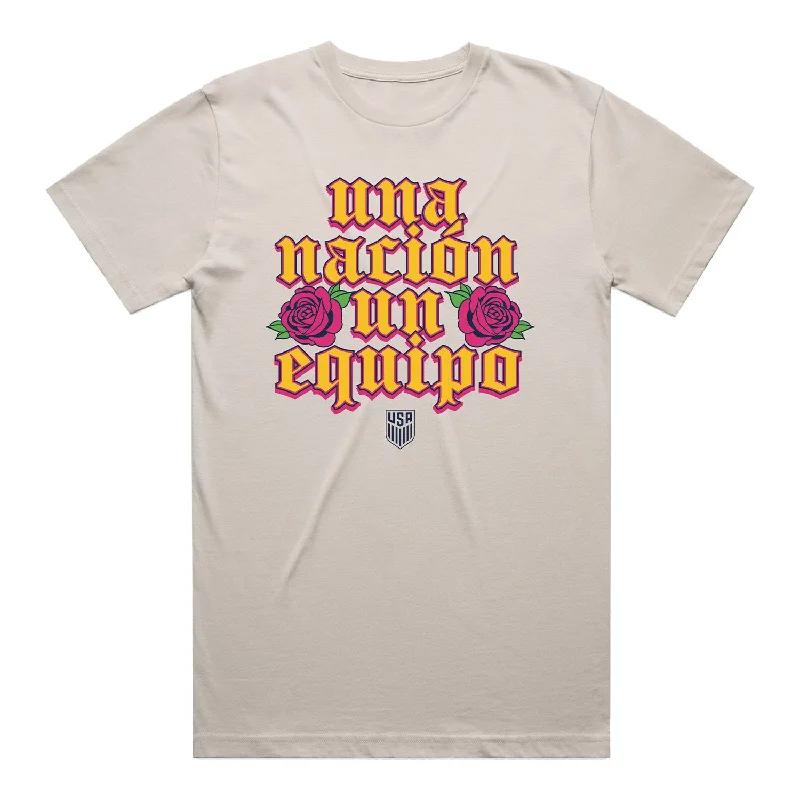 Unisex USA Hispanic Heritage Una Nación un Equipo Bone Tee Hooded Caped Shawl Collar